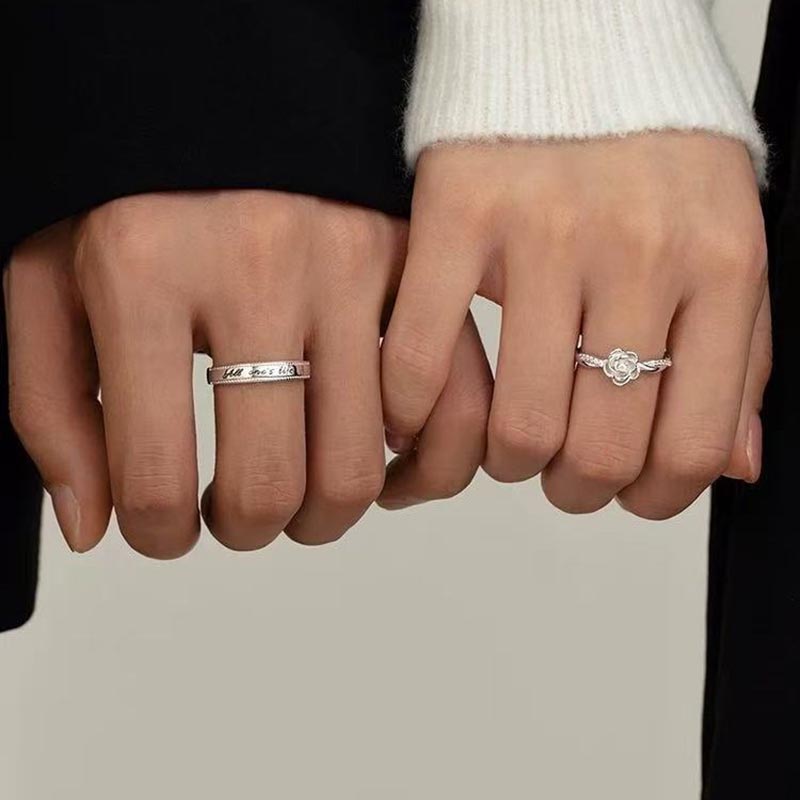 2pcs Romantic Zircon Rose and  - Men'S Fashion Today 评论和价格